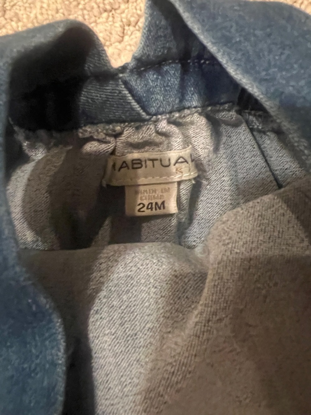 Habitual Girls Denim Bow Dress 24M | NWOT | Little Girl's Bow Flounce Dress Blue - Picture 3 of 5
